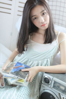 福尔摩斯小姐2